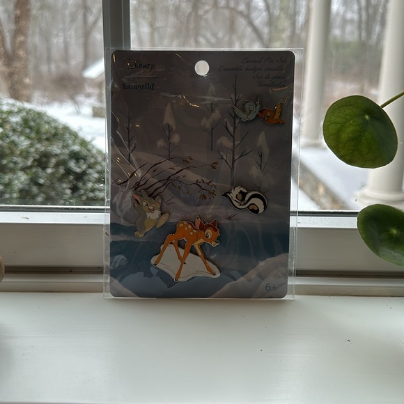 Loungefly Disney Bambi Snow Day & Friends Enamel Pin Set 4 Pins - Picture 11 of 11
